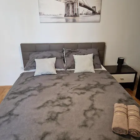 Caramella Apartment
