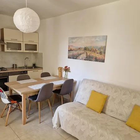 Apartament Caramella